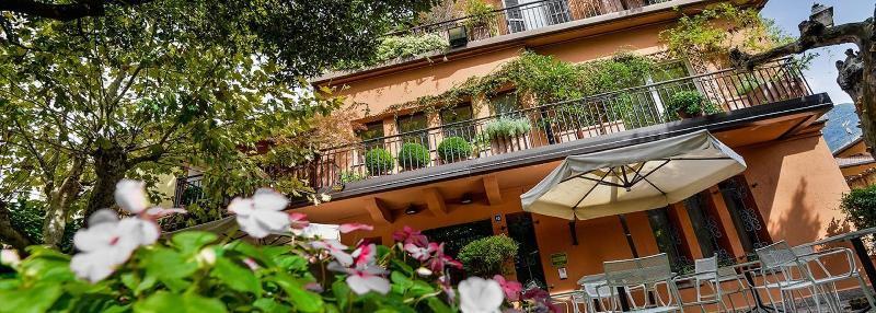 Hotel Don Abbondio Lecco Exterior foto